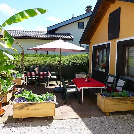 Guest house Casa Shania Unterwoessen